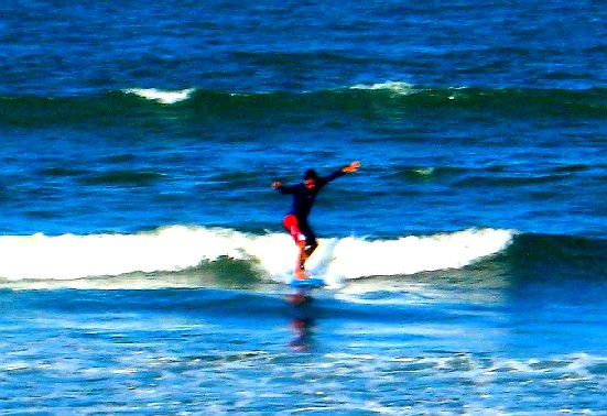 Surfing Sabang Beach